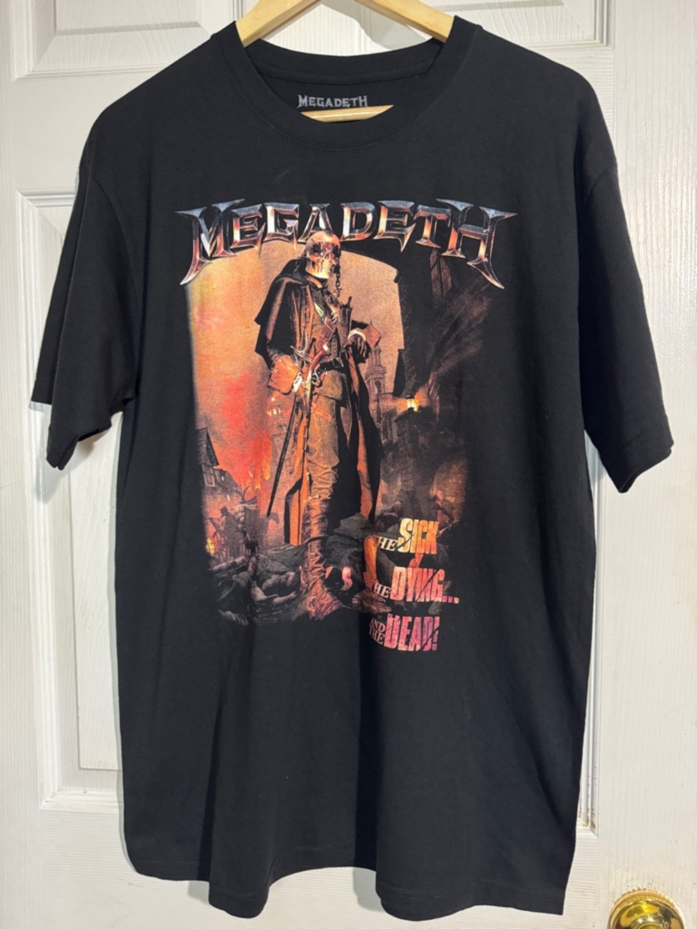 Megadeth T-Shirt - Picture 2 of 5